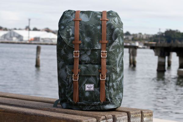 Review Herschel Little America, la «vintage» de moda